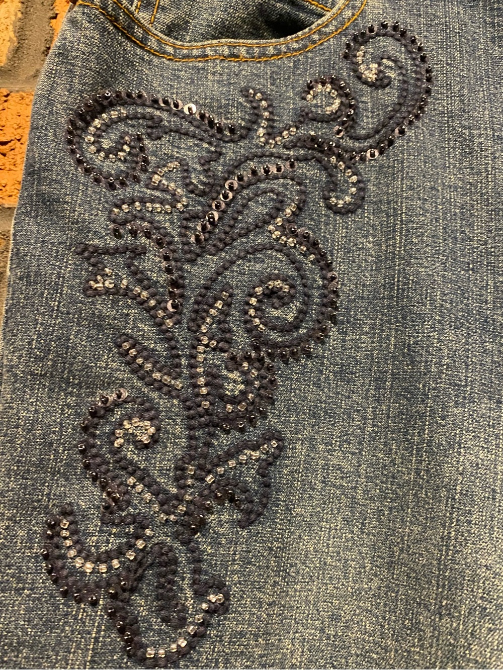 STYLE & CO. CLASSIC BLUE JEAN with BEAUTIFUL BEADED APPLIQUÉ - Picture 2 of 16
